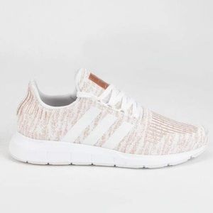 adidas swift run rose gold